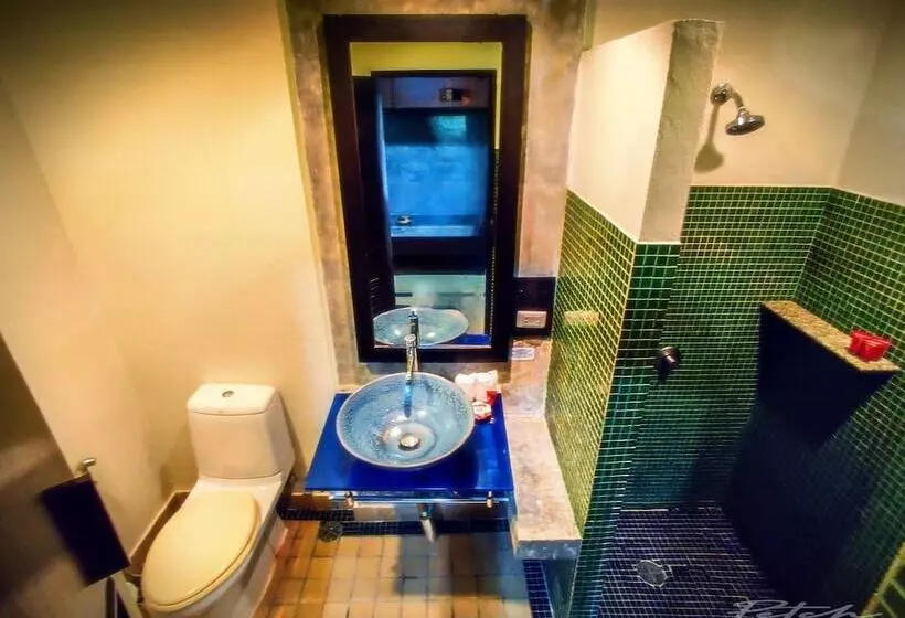 Отель Purimuntra Resort & Spa