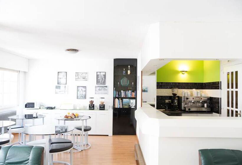 Отель Rey Fernando