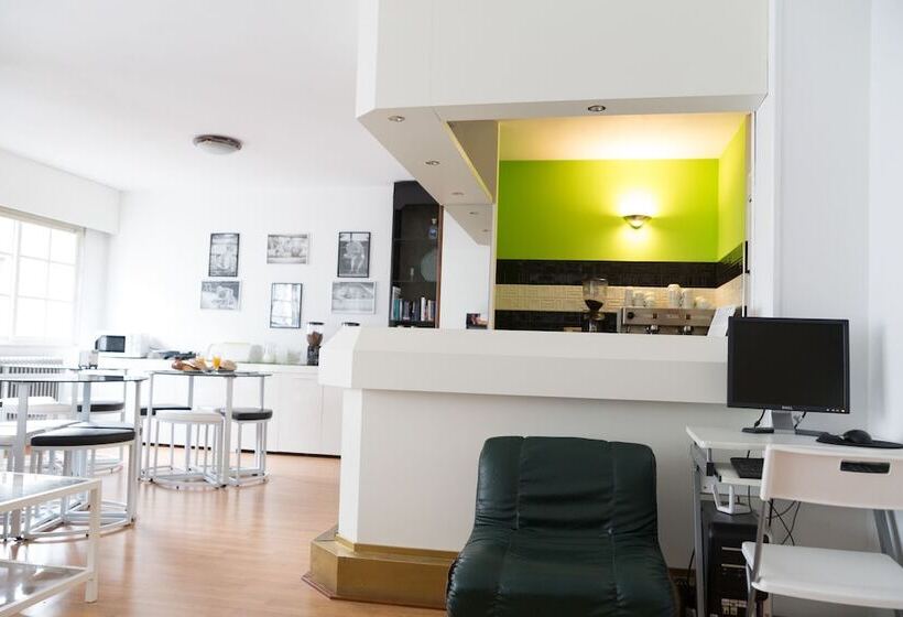 Отель Rey Fernando