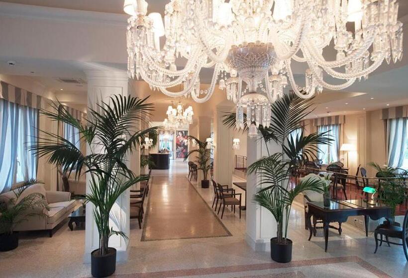 Savoia Hotel Regency