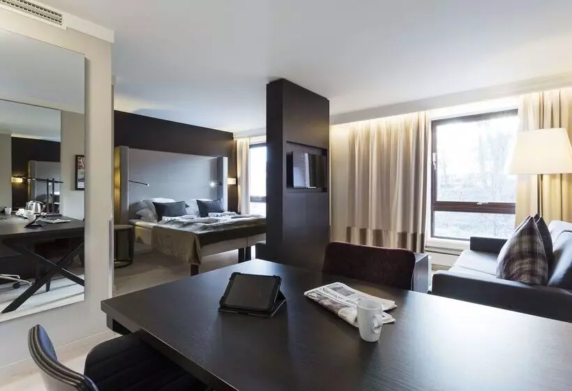 בית מלון כפרי Scandic Stavanger Park