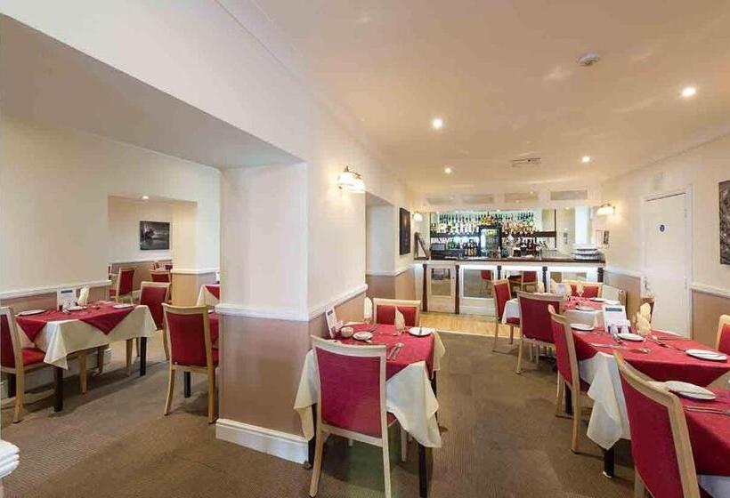 Отель The Chesterhouse