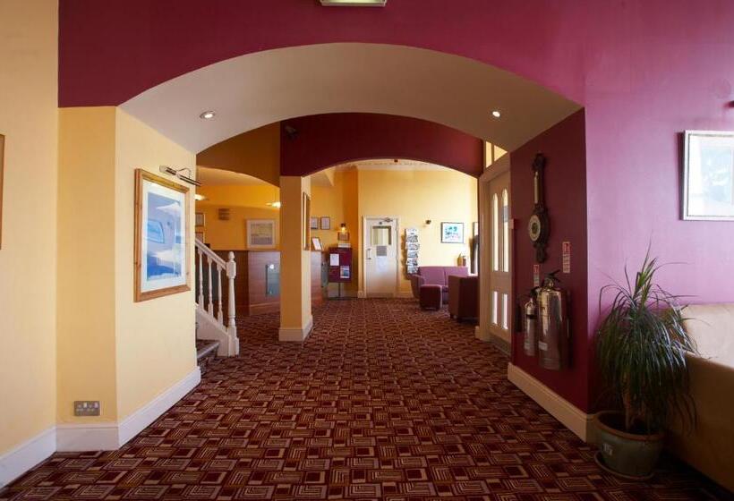 Отель The Chesterhouse