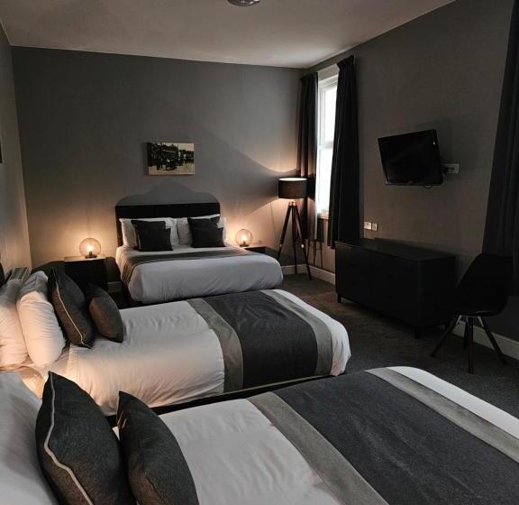 Отель The Chesterhouse