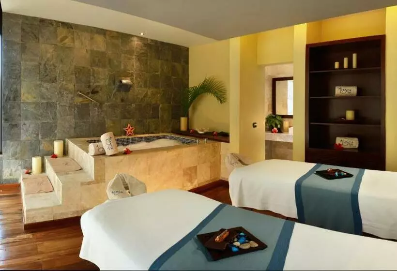 Курорт Catalonia Yucatan Beach - All Inclusive