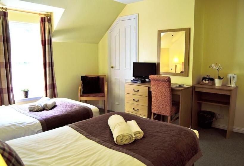 Hotel Bridge Of Cally