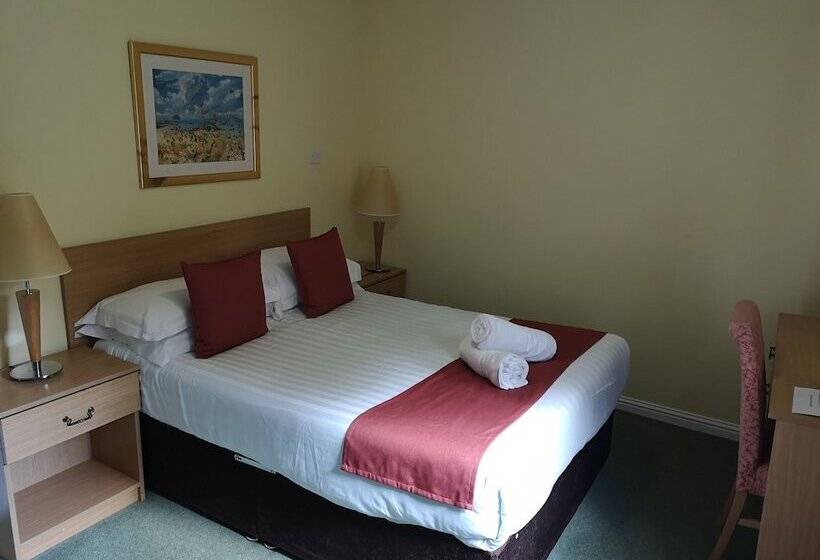 Hotel Bridge Of Cally