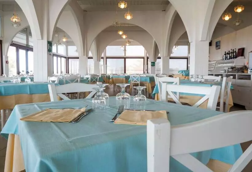 Отель Cala Reale