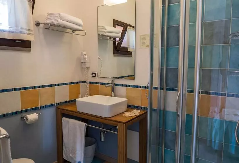 Отель Cala Reale