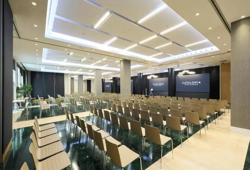 Hotel Catalonia Ramblas 4* Sup