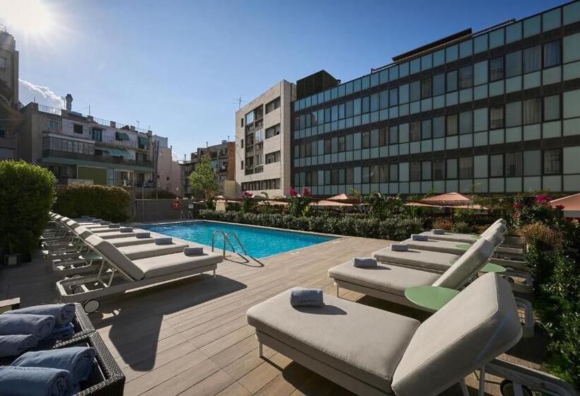 Отель Catalonia Ramblas 4* Sup