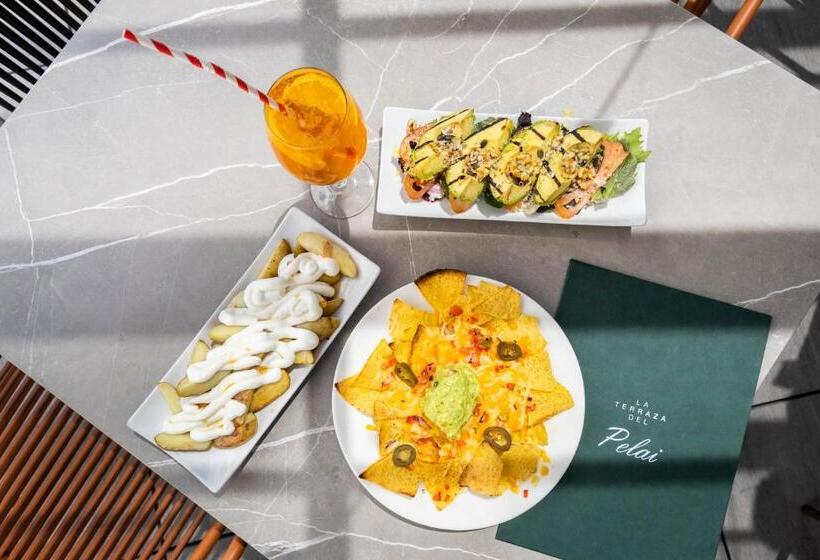 Отель Catalonia Ramblas 4* Sup