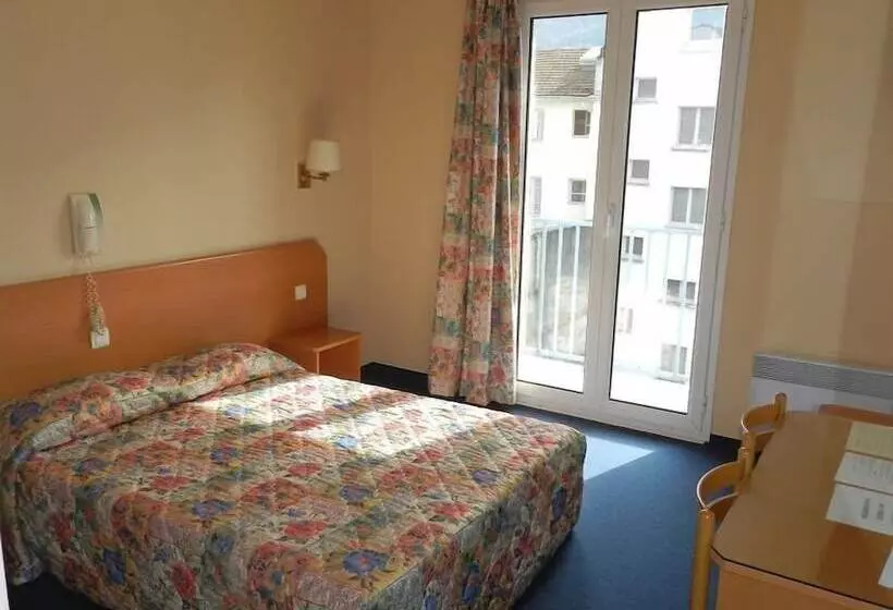 Hotel Gloria Et Avenue