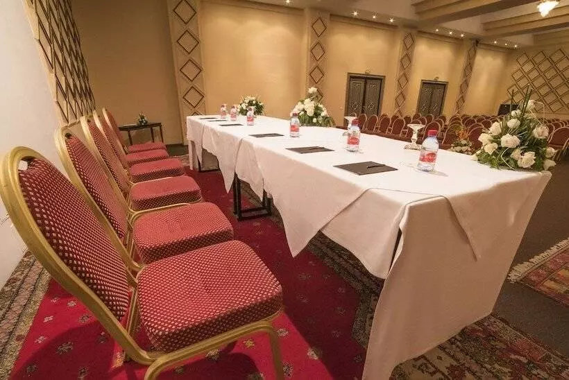 هتل Grand Mogador Menara & Spa