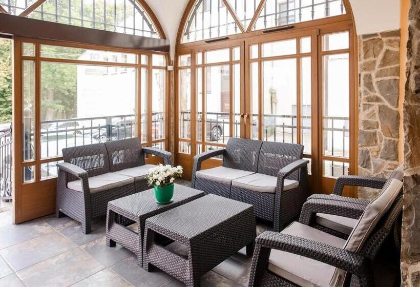 هتل Hubertus Rzeszów