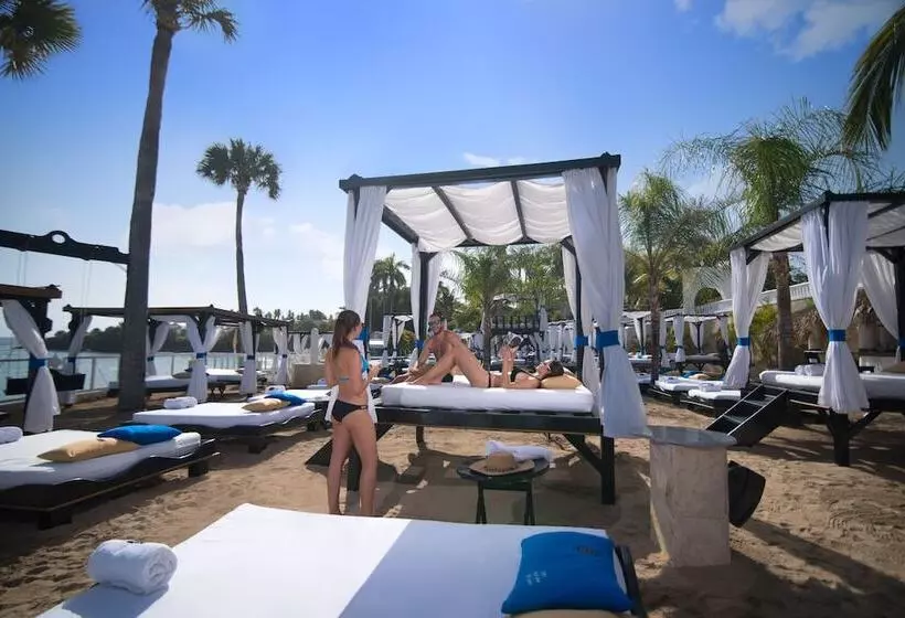 فندق Lifestyle Tropical Beach Resort & Spa All Inclusive