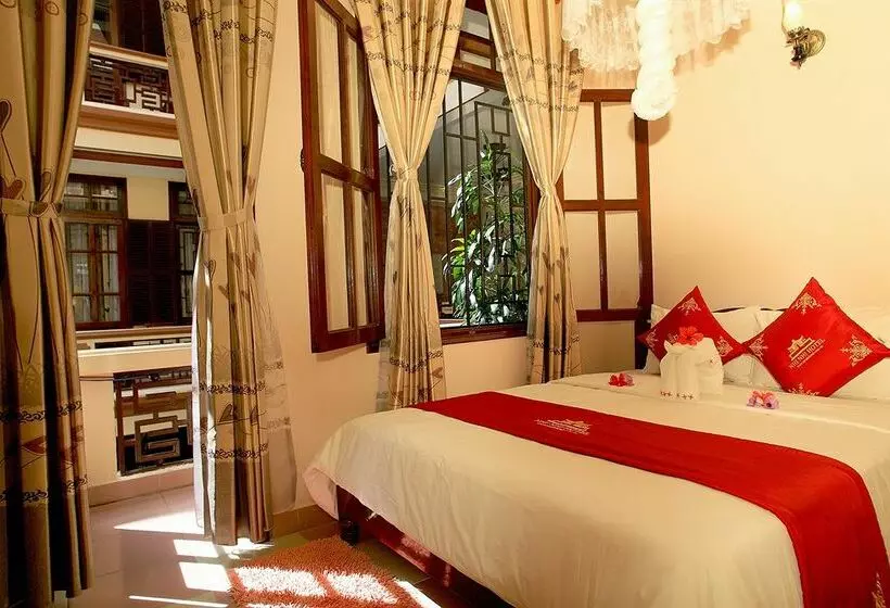 ホテル Hoi An Nhi Nhi