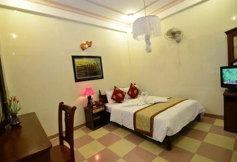 ホテル Hoi An Nhi Nhi