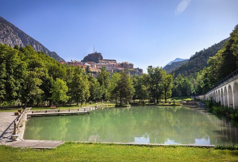 Sowell Hotels Le Parc & Spa