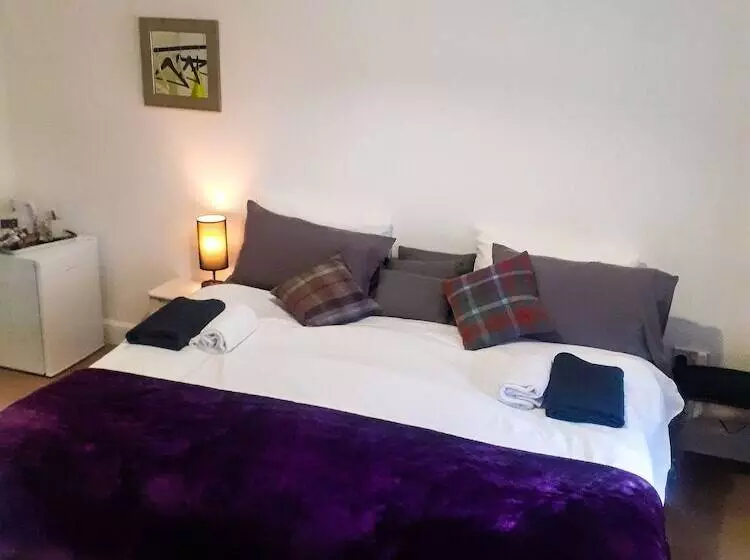 호텔 The White Stag