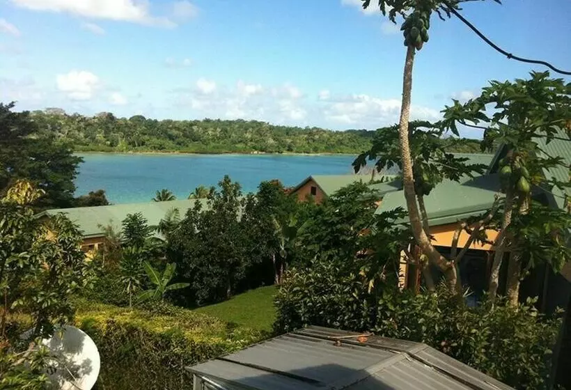 هتل Tradewinds Villas