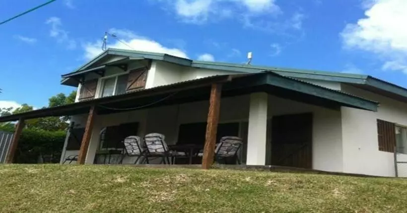 هتل Tradewinds Villas