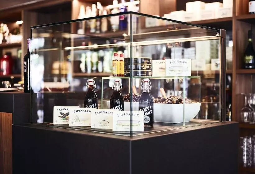 Отель Villa Emilia