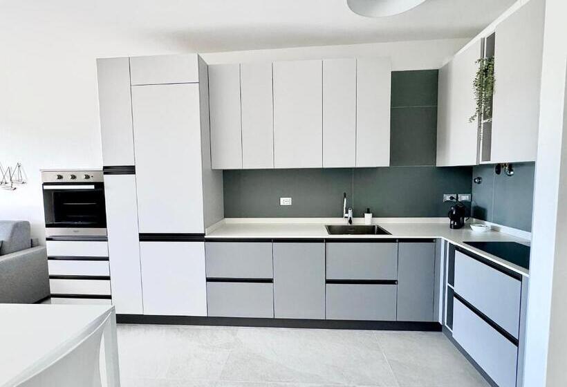 Kristall Lago Residence