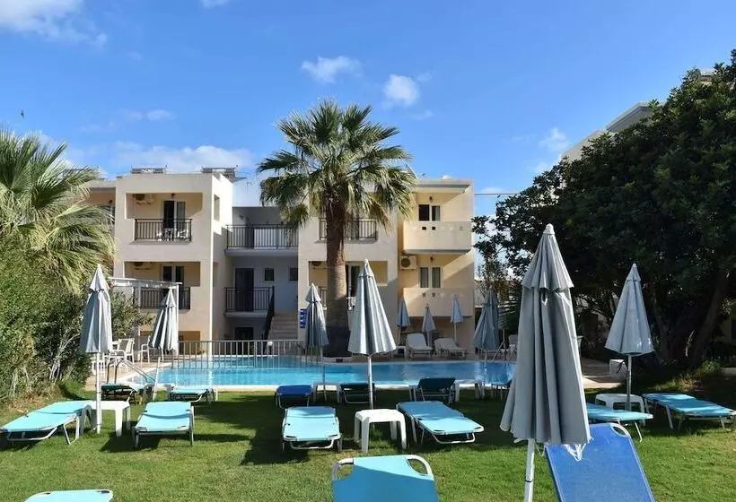 Sunshine Studios & Apartments