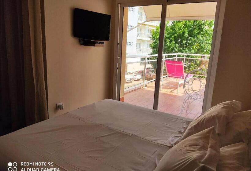 ホテル & Apartaments Thalassa Sport & Spa