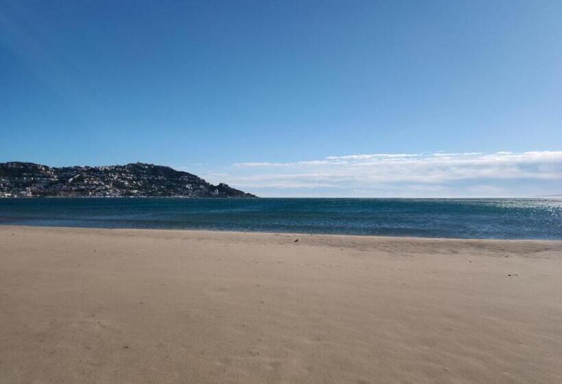 ホテル & Apartaments Thalassa Sport & Spa