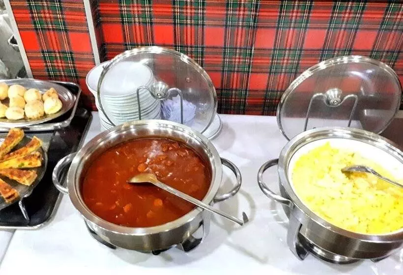 ホテル Crillon Palace