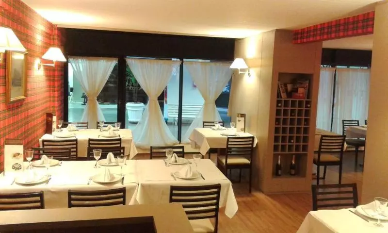 ホテル Crillon Palace