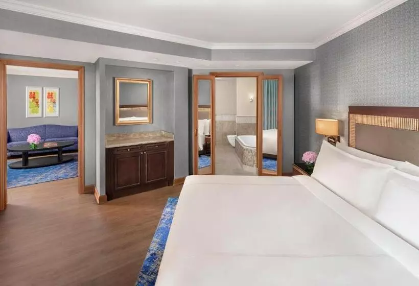 ホテル Divan Ankara