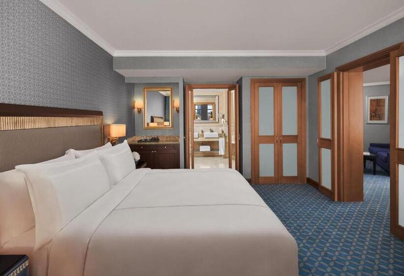 ホテル Divan Ankara