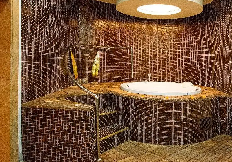 Hotell Divan Ankara