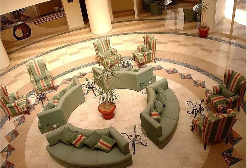 هتل Elaria Beach Resort