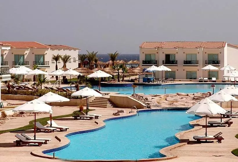هتل Elaria Beach Resort