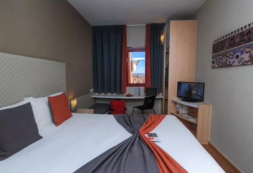 ホテル Ibis Ouarzazate Centre