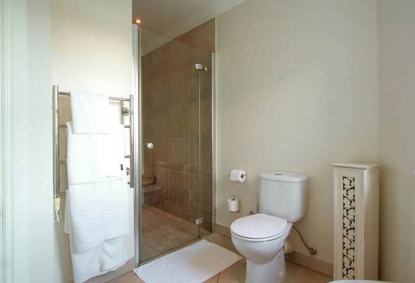 בית מלון כפרי Isola Bella Guest House