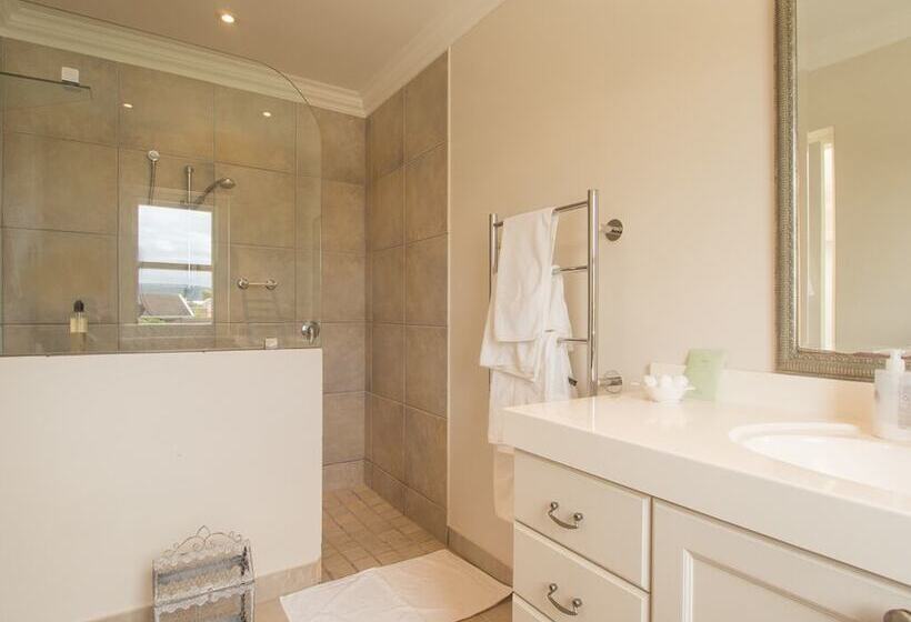 בית מלון כפרי Isola Bella Guest House