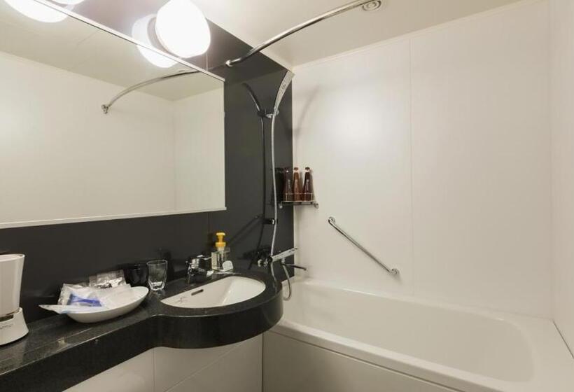 Jr East Hotel Mets Tsudanuma