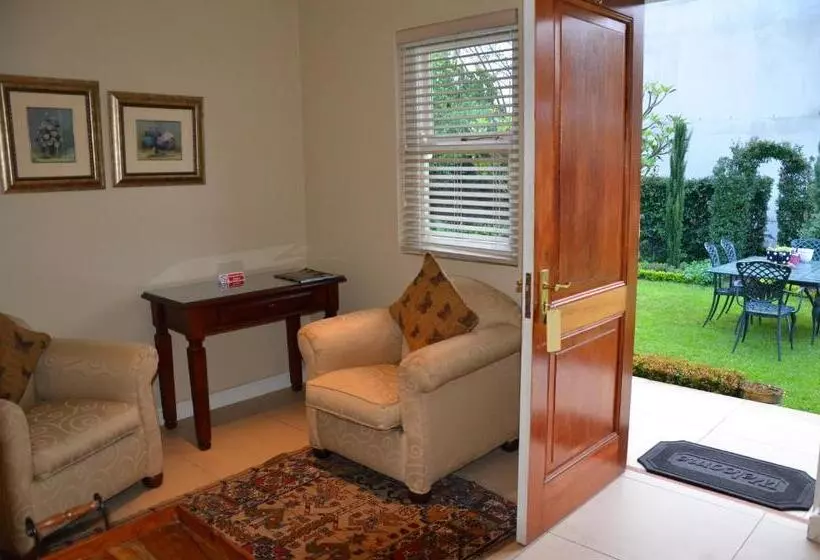 هتل Lemoenkloof Boutique