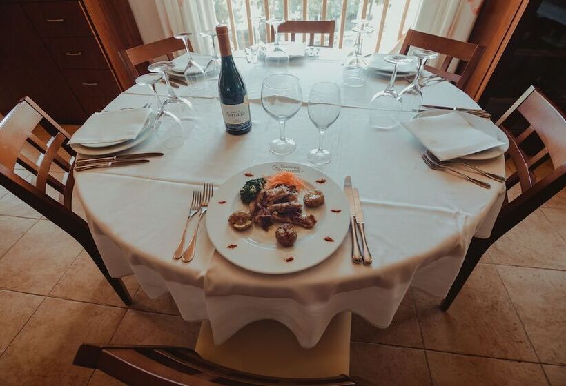 هتل Quinta Dos Cedros