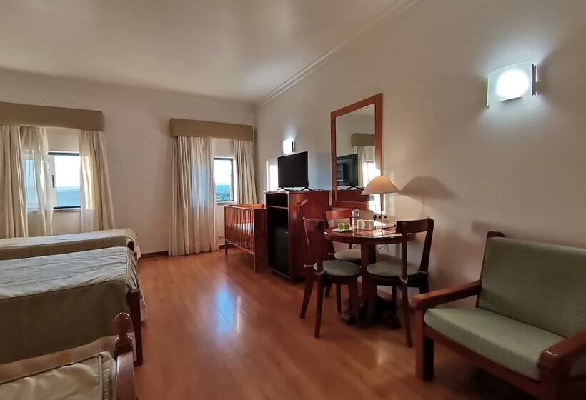 هتل Quinta Dos Cedros