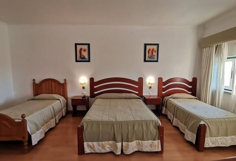 هتل Quinta Dos Cedros