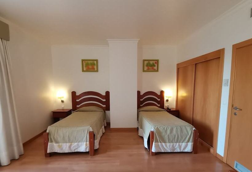 هتل Quinta Dos Cedros