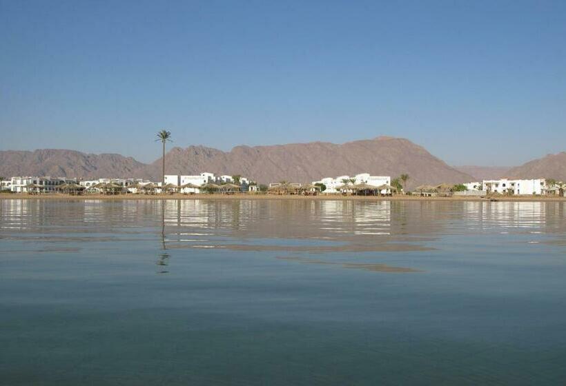 هتل Swisscare Nuweiba Resort