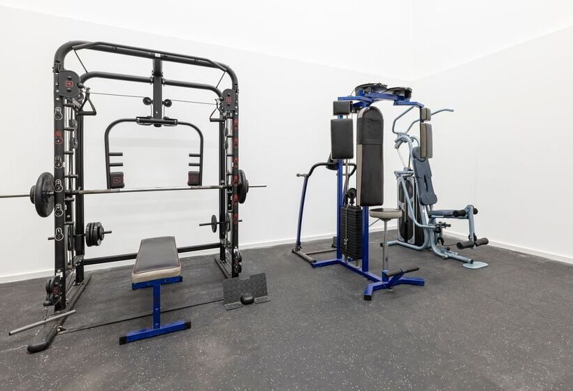 בית מלון כפרי Thb Royal