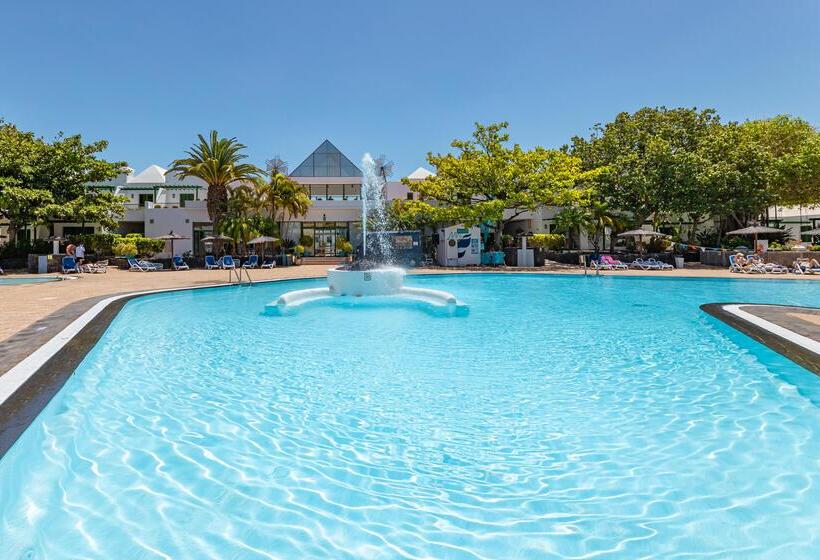 בית מלון כפרי Thb Royal